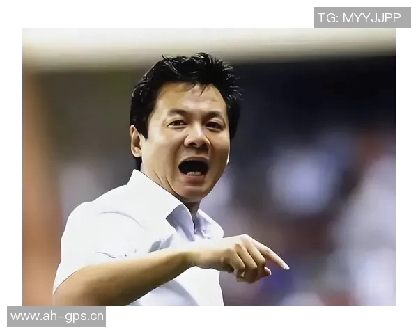 上海橘橙冲乙成功朱骏调侃海报宣传足以吸引投资者 上海橘橙冲乙成功朱骏调侃海报宣传足以吸引投资者