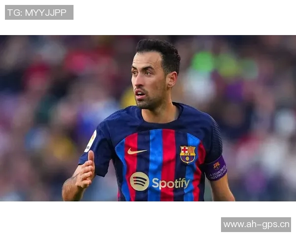 布斯克茨携妻儿共庆退役仪式迈阿密球迷齐聚致敬