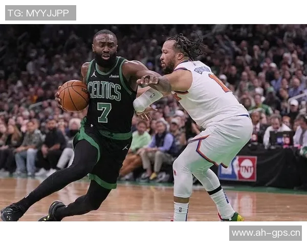 科内特28分钟高效表现全场0出手却贡献8分6板3助2帽展现全面能力