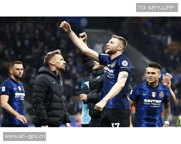 76人新援埃奇库姆加盟大帝复出后三巨头能否助力争冠之路 76人新援埃奇库姆加盟大帝复出后三巨头能否助力争冠之路