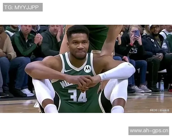 字母哥右小腿拉伤将缺席2到4周球队谈判仍在进行中 字母哥右小腿拉伤将缺席2到4周球队谈判仍在进行中