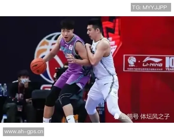 山东男篮热身赛惜败美国肯塔基传奇队陶汉林王岚嵚表现抢眼